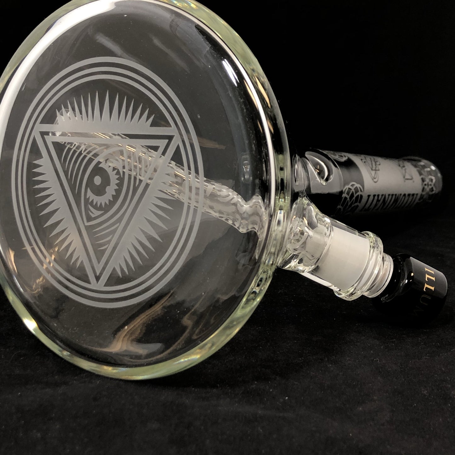 Illuminati 18" Sacred Geo Beaker 14mm Female Joint